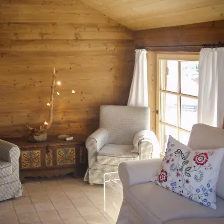 Vakantiehuis Mountain House With Sauna In *