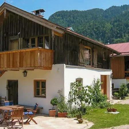 Mountain House With Sauna In Vakantiehuis *